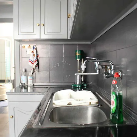 شقة Sarris Sérvia